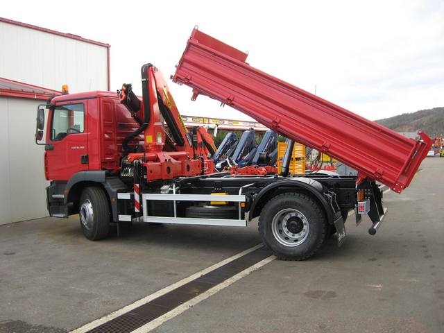 Palfinger Crane PK 12000 and Three-Side Tipper TK 115 for Man PSC – Imago Studio