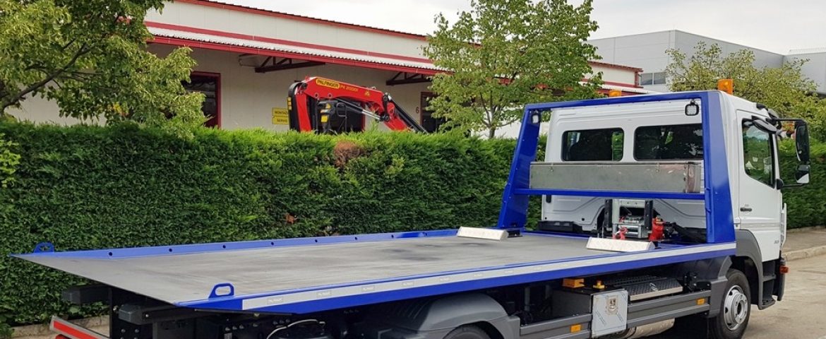 Hidraulično klizna platforma HK 100 za Gradski parking Skopje