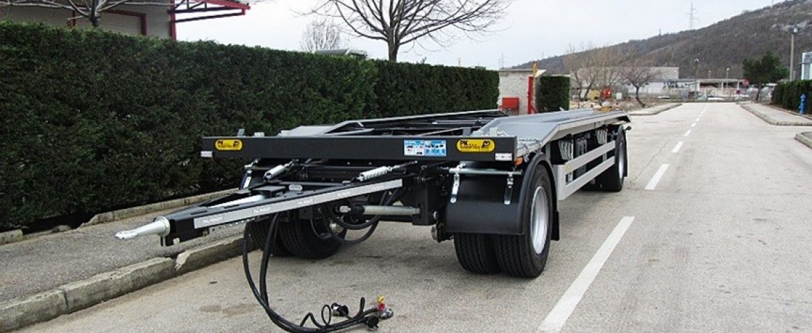 Municipal Trailer PKM 200 for Transporting Abroll Containers for Metis d.d.