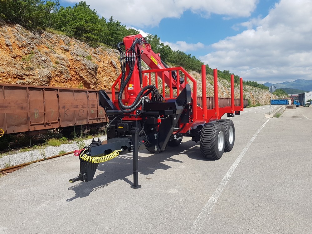 Palfinger_Epsilon_dizalica_C60F86-traktorska_prikolica_s_dizalicom