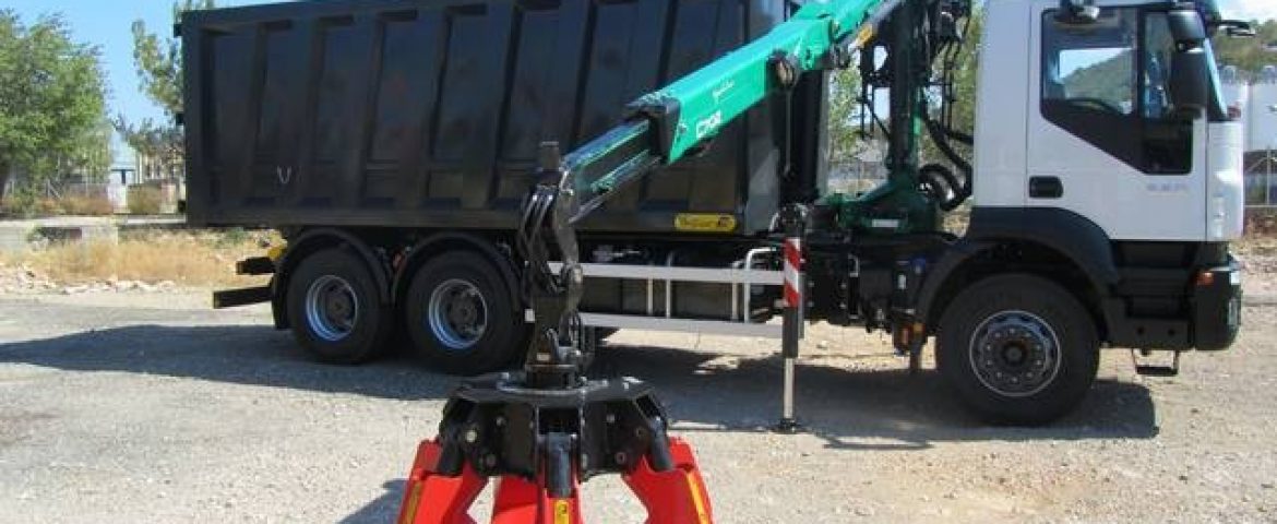 Palfinger Epsilon dizalica C80Z i stražnji komunalni kiper SKK 115 za JKP Duboko