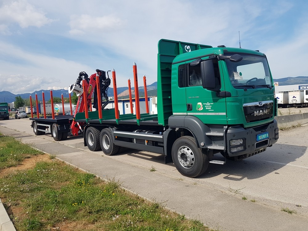 Palfinger_Epsilon_dizalica_M12Z105_i_šumarska_prikolica_PSM_240