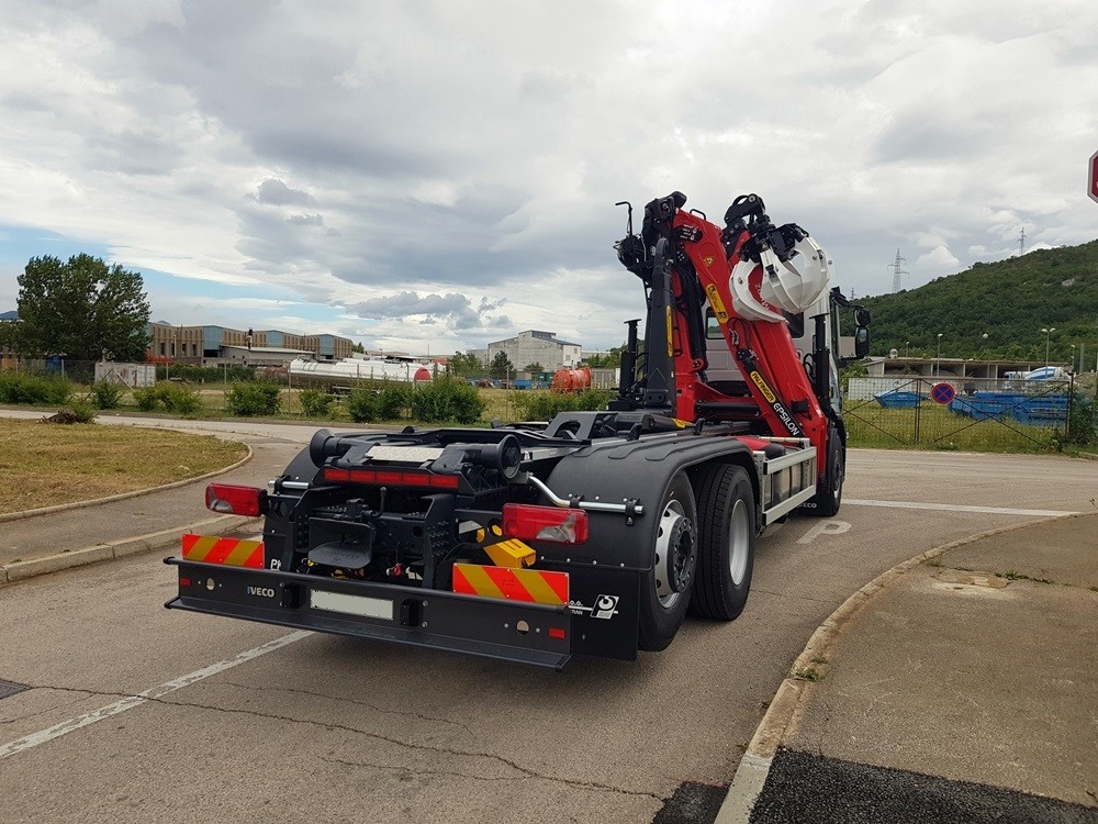 Palfinger_Epsilon_dizalice_M110Z96_i_Palfinger_navlakači_T_18