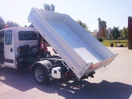 Palfinger_dizalica_PC_1500_i_trostrani_kiper_TK_10_komunalne_djelatnosti