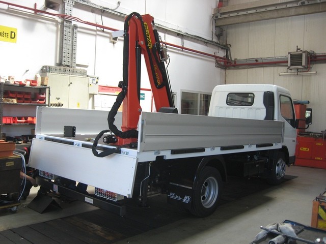 Palfinger Crane PC 2700 and Cargo Platform for Autoline – Martinović-Fish