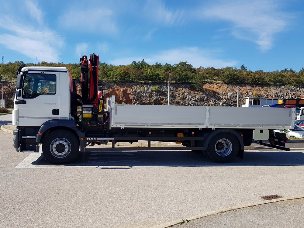 Palfinger dizalica PK 13.501 SLD3 i sanduk za tvrtku Vodice d.o.o.
