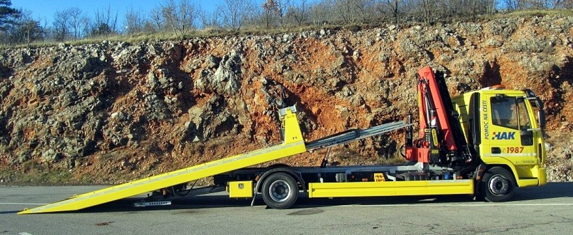 Palfinger dizalica PK 13500T i hidraulično klizna platforma HK130 za tvrtku HAK d.d.