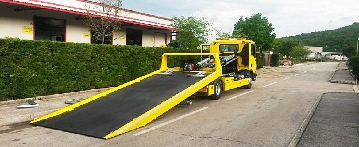 Special Vehicle Recovery and Transport Solutions for HAK