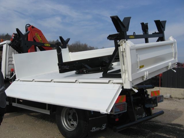 Palfinger_dizalica_PK_15500_i_Trostrani_kiper_TK_115_kiperski_sanduci