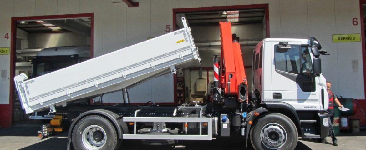 Palfinger PK 15500 Crane and Three-Way Tipper TK 115 for Benussi – Novak Commerce d.o.o.