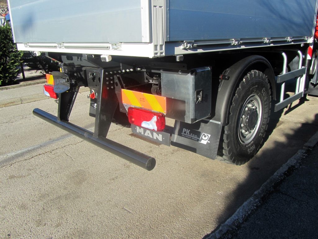 Palfinger_dizalica_PK_17.001_SLD1_i_aluminijski_tovarni_sanduk
