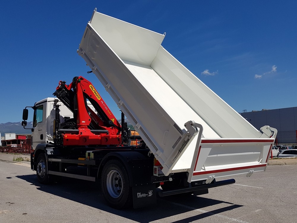 Palfinger dizalica PK 17.001 SLD3 i trostrani kiper TK 115 za tvrtku ISTRAKOP