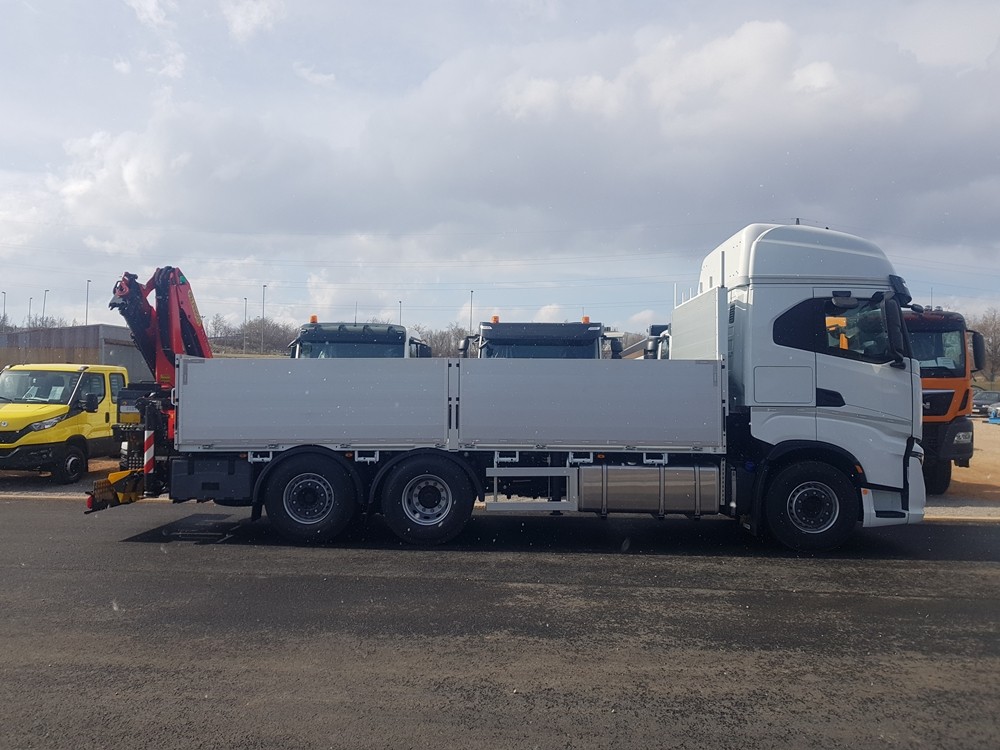 Palfinger_dizalica_PK_17.001_SLD3_i_modularni_sanduk