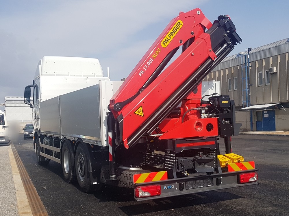 Palfinger dizalica PK 17.001 SLD3 s modularnim sandukom za FORMATOR