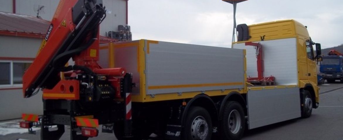 Palfinger dizalica PK 18500 i tovarni sanduk za Volvo – Mexpo