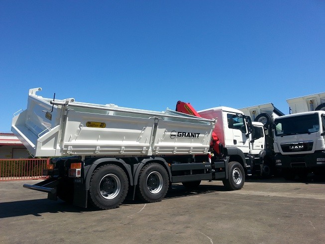 Palfinger_dizalica_PK_19.001_SLD_i_Trostrani_kiper_TK_160