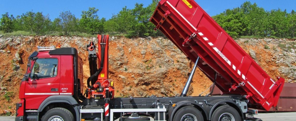 Palfinger PK 32080 Crane and TK 160 Three-Way Tipper for Georad d.o.o.