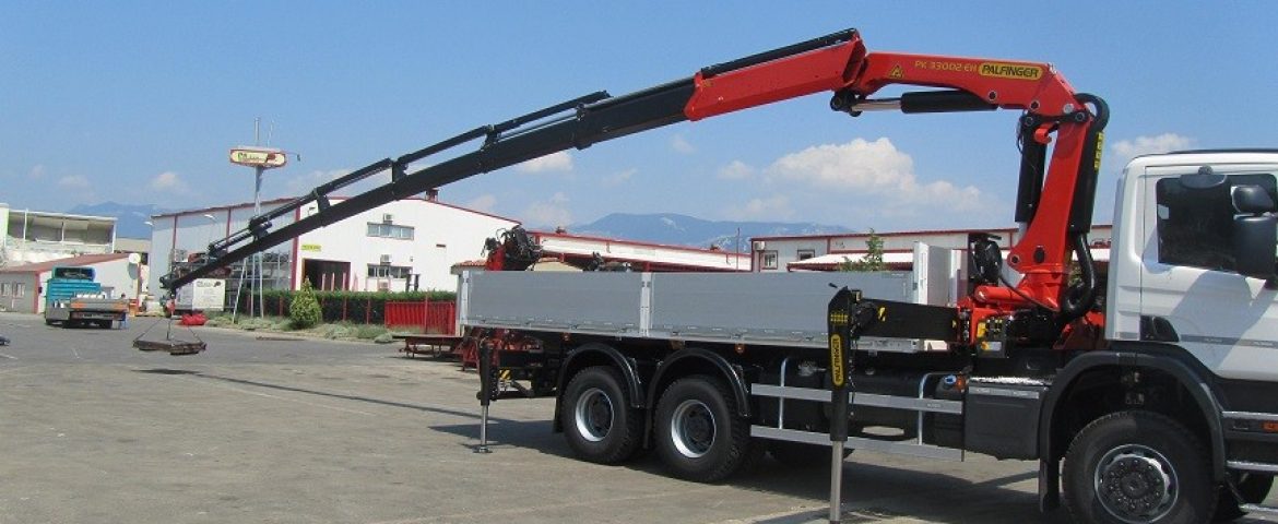 Palfinger PK 33002 EH and TS-6.3 Platform for Valard