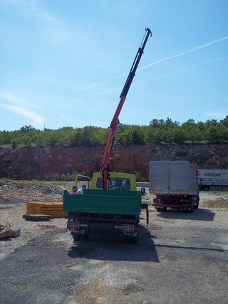 Palfinger_dizalica_PK_4200_i_Trostrani_kiper_TK_35_kiperski_sanduci