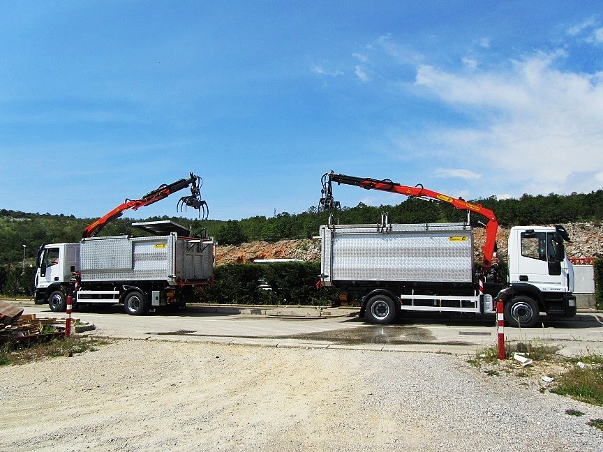Delivery of Palfinger Crane PK 6500 A and Rear Municipal Tipper SKK 65 for Agroproteinka d.d.