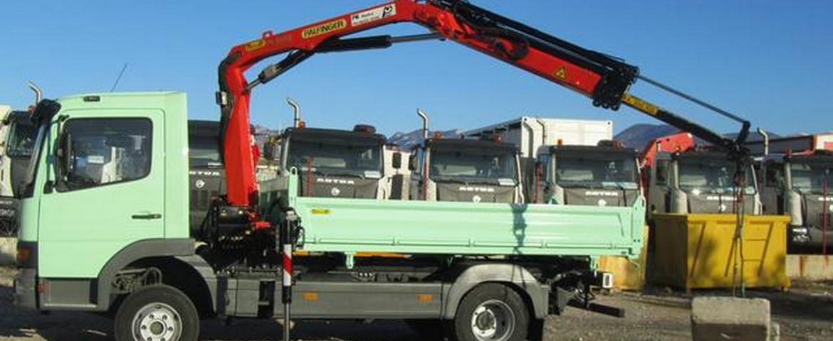 Palfinger Crane PK 6500 and Three-Side Tipper TK 45 for Mleden Građevinski Obrt