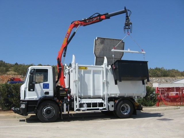 Palfinger Crane PK 6500 and Rear Tipper SK 115 for the Delegation of the European Union to the Republic of Serbia