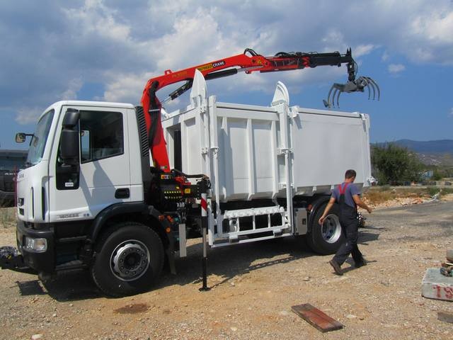 Palfinger_dizalica_PK_6500_i_stražnji_kiper_SK_115_komunalne_djelatnosti