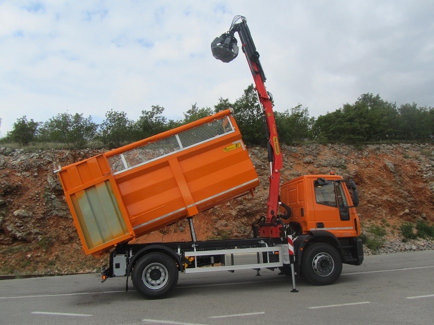 Palfinger PK 8500 and Rear Municipal Tipper SKK 115 for Čistoća Podgorica