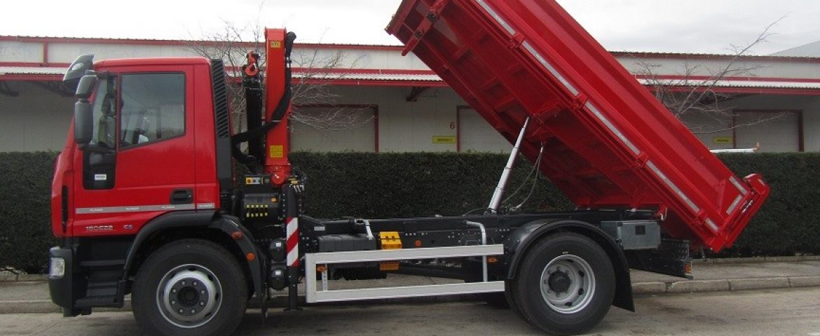 Palfinger PK 8500 Crane and TK 95 Three-Way Tipper for Erić-M d.o.o.