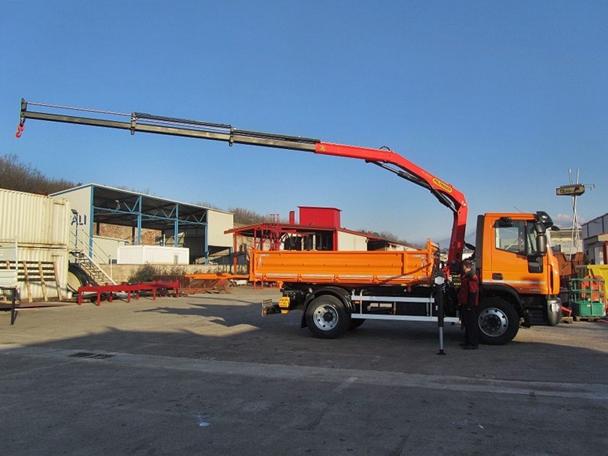 Palfinger PK 8500 Crane and Three-Way Tipper TK 95 for Vodovod d.o.o. Zadar