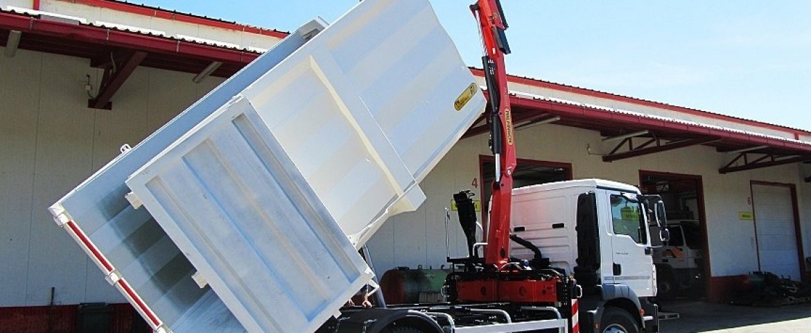 Delivery of Palfinger Crane PK 8500 B and Rear Municipal Tipper SKK 115 for KD Ponikve d.o.o.