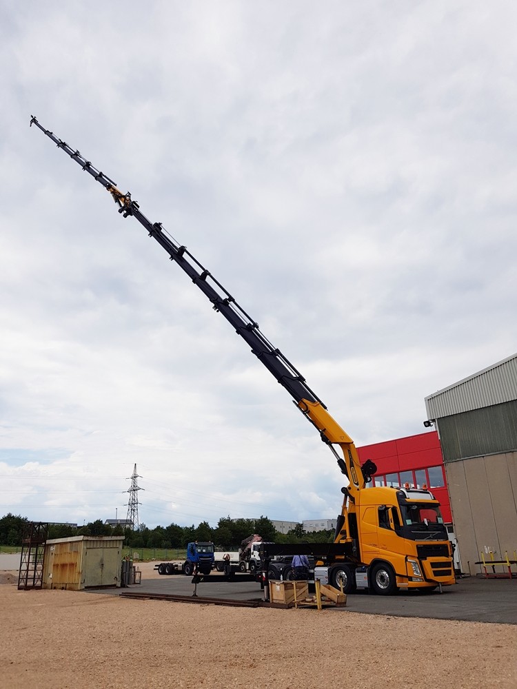 Palfinger_heavy-duty_dizalica_PK_135.002_TEC_7_i_demontažni_sanduk