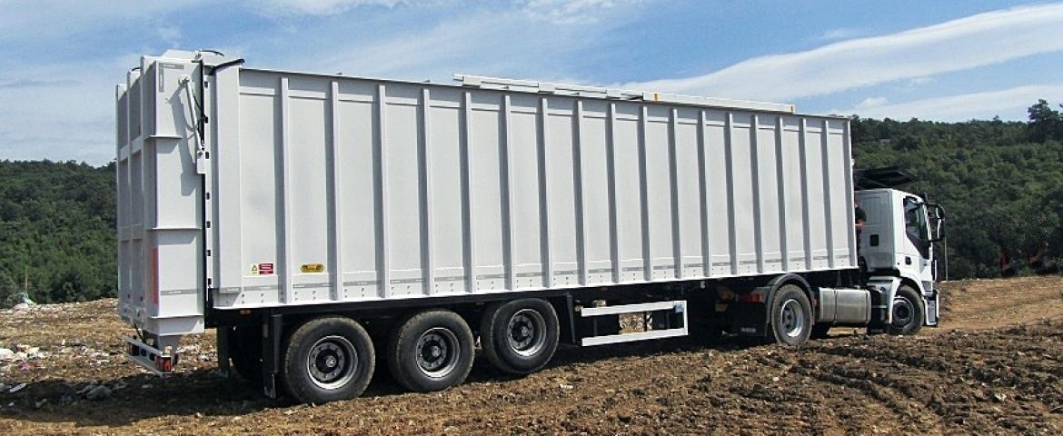 PPK 020 Semi-Trailers and SK 160 Rear Tipper for the Environmental Protection and Energy Efficiency Fund