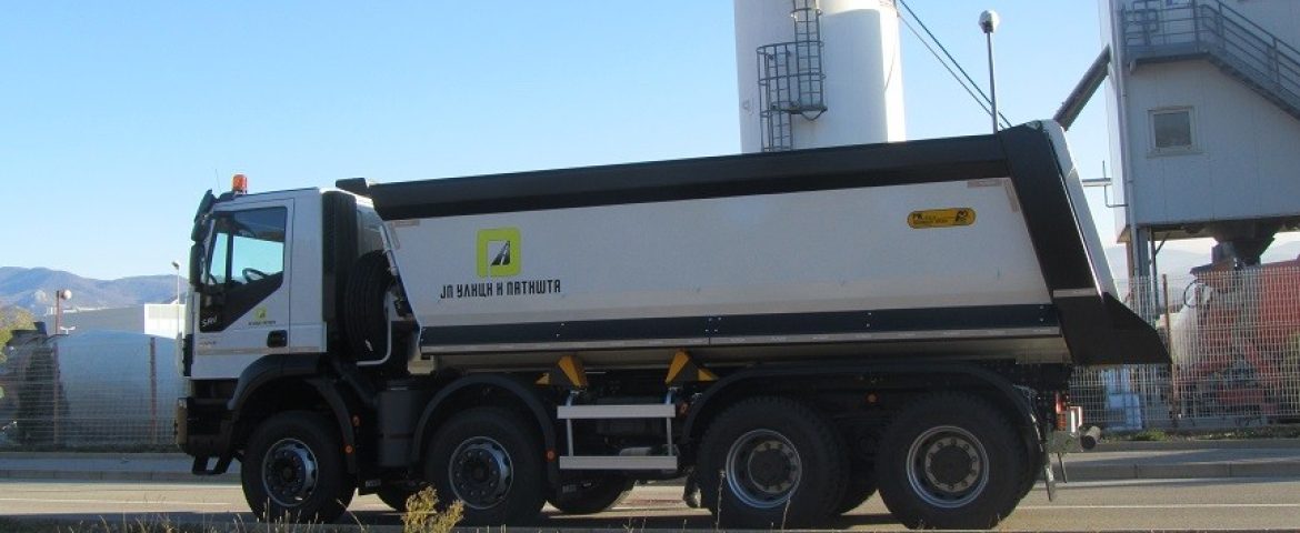 Rear Half-Pipe Tippers for JP Ulice i Patišta, North Macedonia
