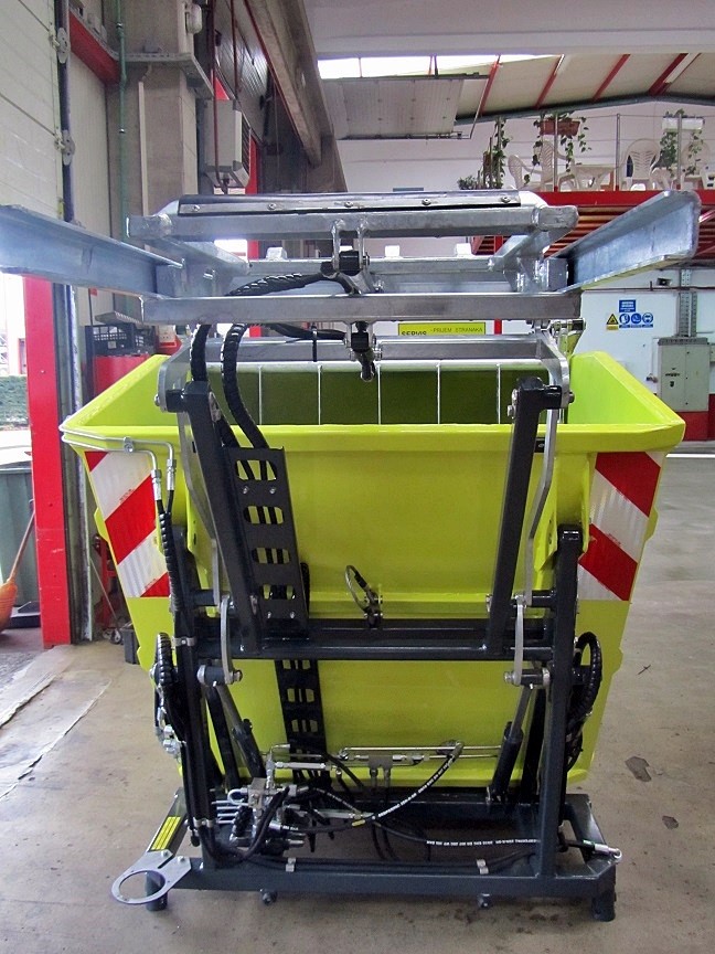 Stražnji_komunalni_kiper_MK_1_A_komunalne_djelatnosti