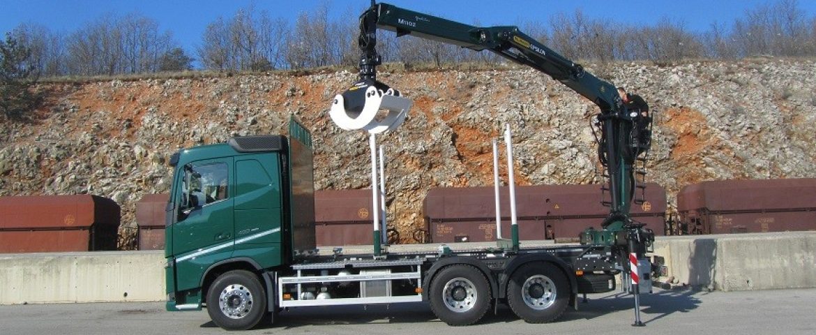 Forestry Setup with Palfinger Epsilon M110Z79 and PSM 180 Trailer for UPTO Benšak