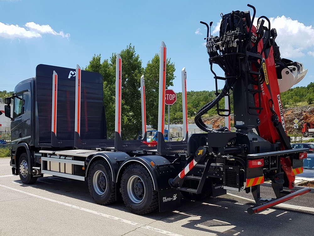 Forestry installation with Palfinger Epsilon crane M12Z83 for Altea d.o.o.