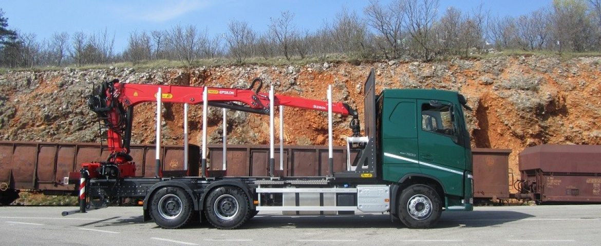 Palfinger Epsilon S260L82 Crane and PSM 200 Forestry Trailer for Cedar d.o.o.