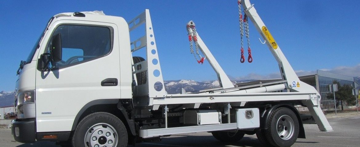 Teleskopski samopodizač kontejnera PK 4 T za tvrtku Star Import