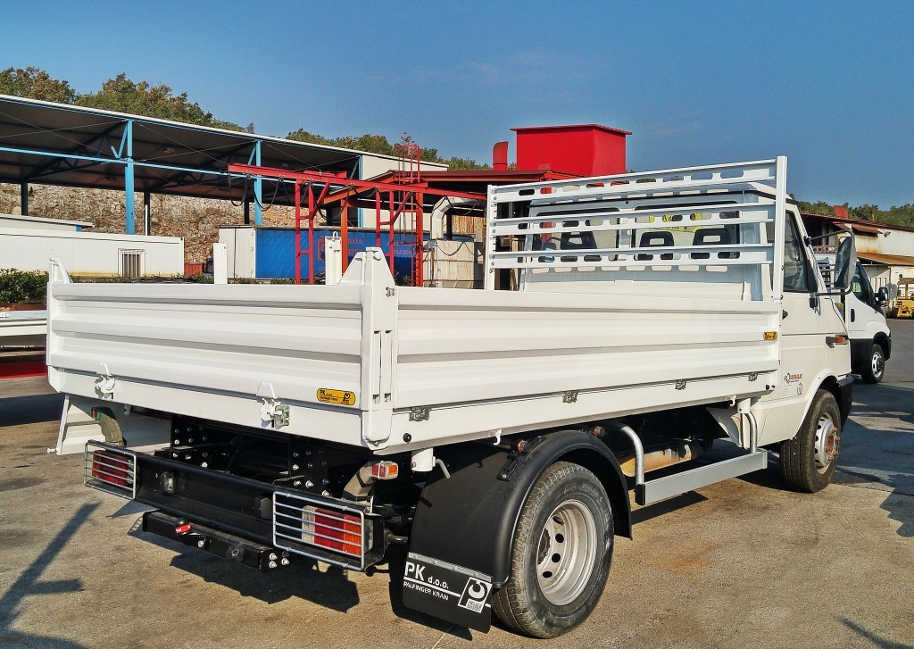 Trostrani_kiper_TK_10_komunalne_djelatnosti_2