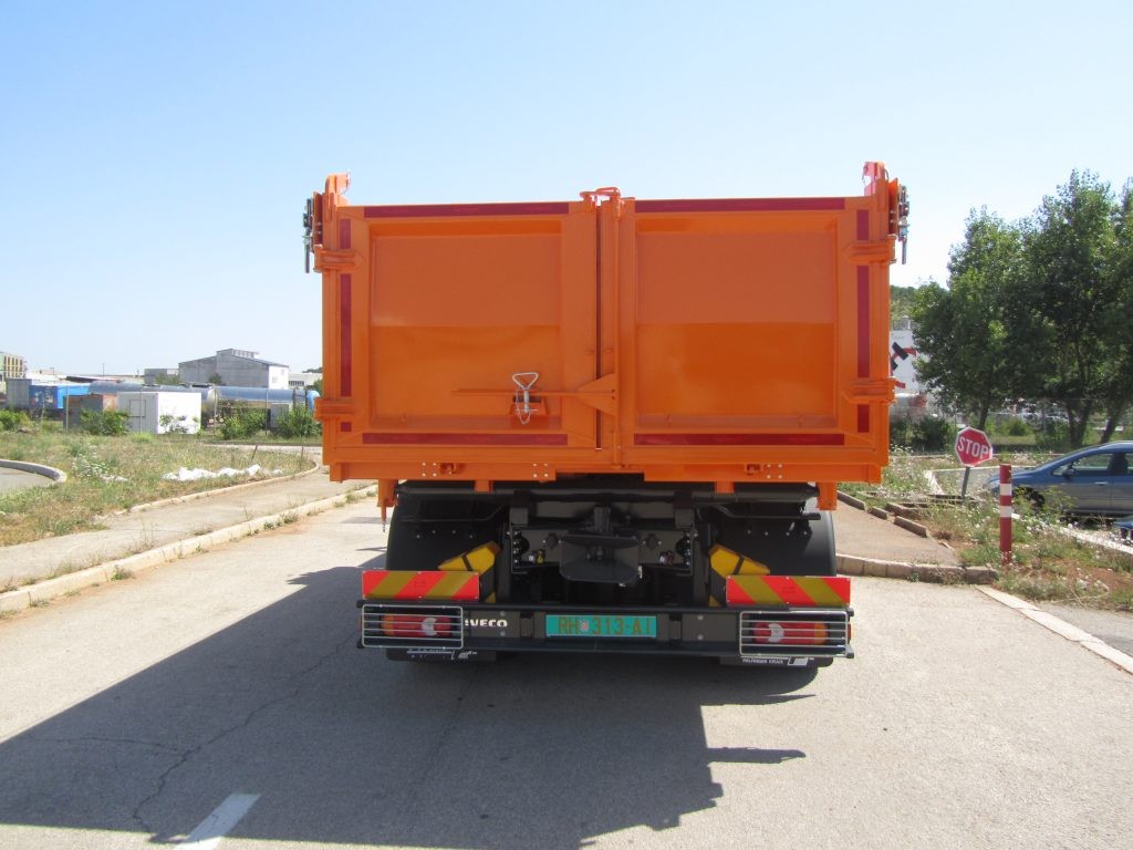 Trostrani_kiper_TK_115_kiperski_sanduci_komunalne_djelatnosti