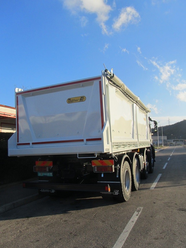 Trostrani_kiperi_TK_200_i_TK_220_kiperski_sanduci