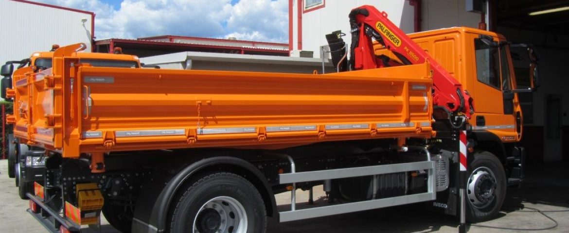 Palfinger dizalica PK 8500 i trostrani kiper TK 115 za društvo Komunalno Tivat