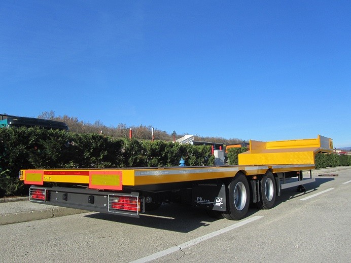 niskopodna_poluprikolica_PPT_200_namjenjena_za_specijalne_transporte_građevinarstvo