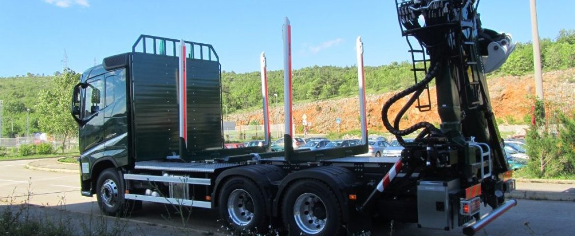 Forestry Setup with Palfinger Epsilon M110Z Crane for UPTO Owner Nikola Benšak