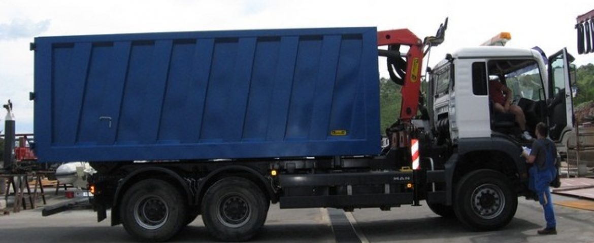 Palfinger Crane PK 10000 and Rear Municipal Tipper SKK 200 for BLA-NI-DI