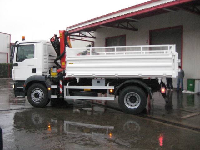 Palfinger Crane PK 11001 and Three-Side Tipper TK 115 for Gradatin – Čisti Otok