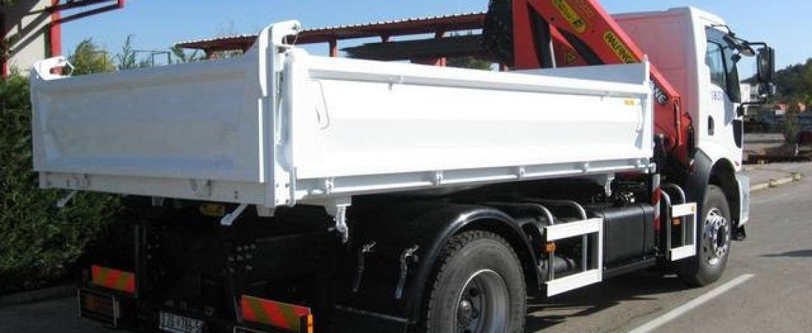 Palfinger dizalica PK 15500 i trostrani kiper TK 115 za tvrtku Grand Auto