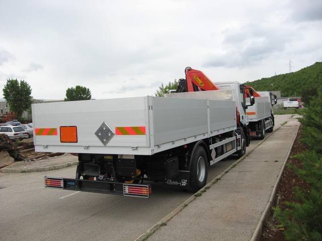 Palfinger Crane PK 15500 and Cargo Platform for Strada – STSI