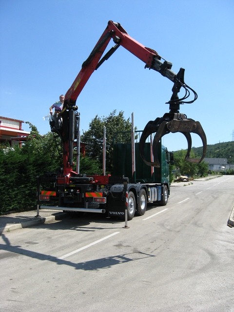 Šumarska_nadogradnja_s_Palfinger_Epsilon_dizalicom_M110Z_šumarstvo_3
